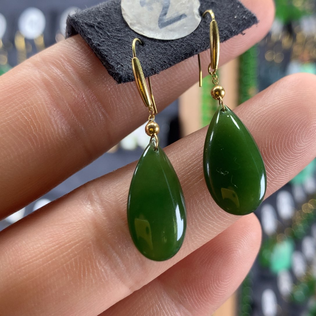 和田玉耳饰18K金镶嵌