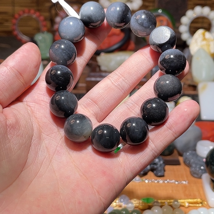 颈饰未镶嵌和田玉手串1385