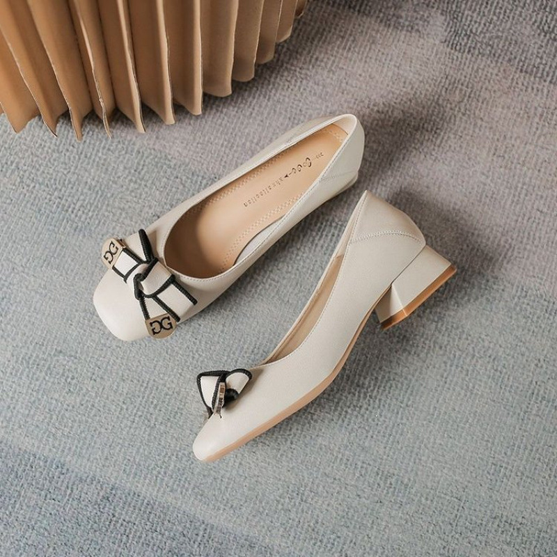 品牌舒适浅口蝴蝶结粗跟单鞋女新款百搭女鞋中跟晚晚风妈妈鞋8