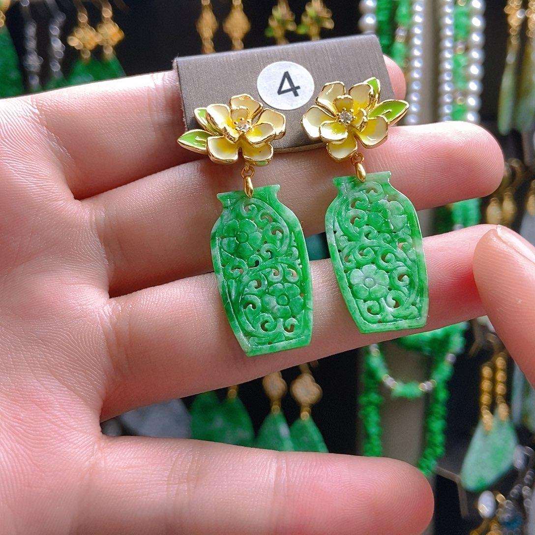 翡翠未镶嵌耳饰翡翠