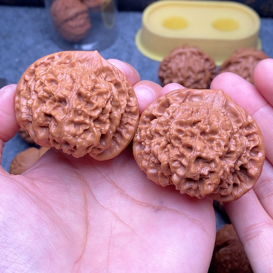 文玩核桃把件官帽50尺精品