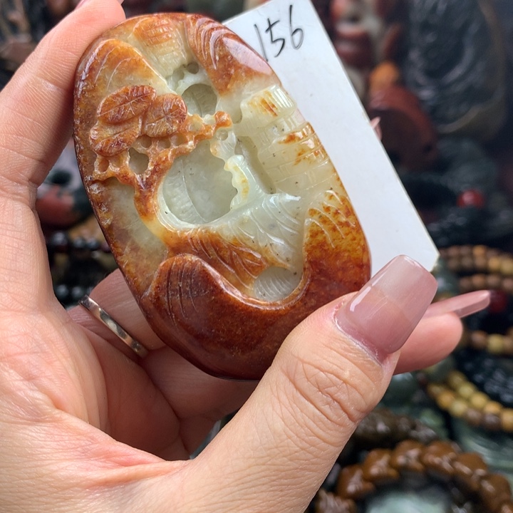 透闪石质玉未镶嵌珠宝奇石