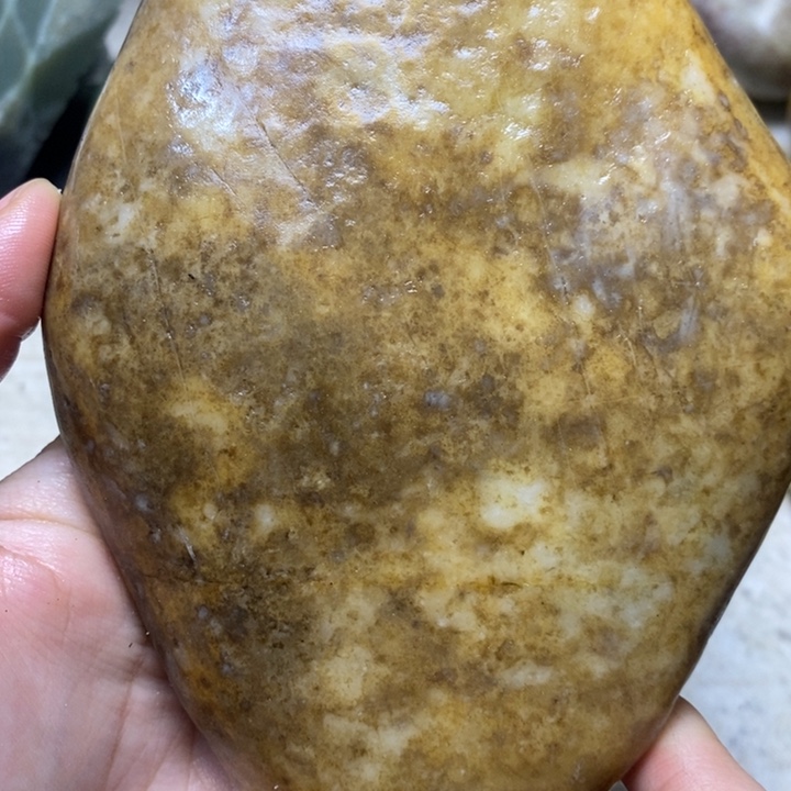 和田玉未镶嵌珠宝奇石130