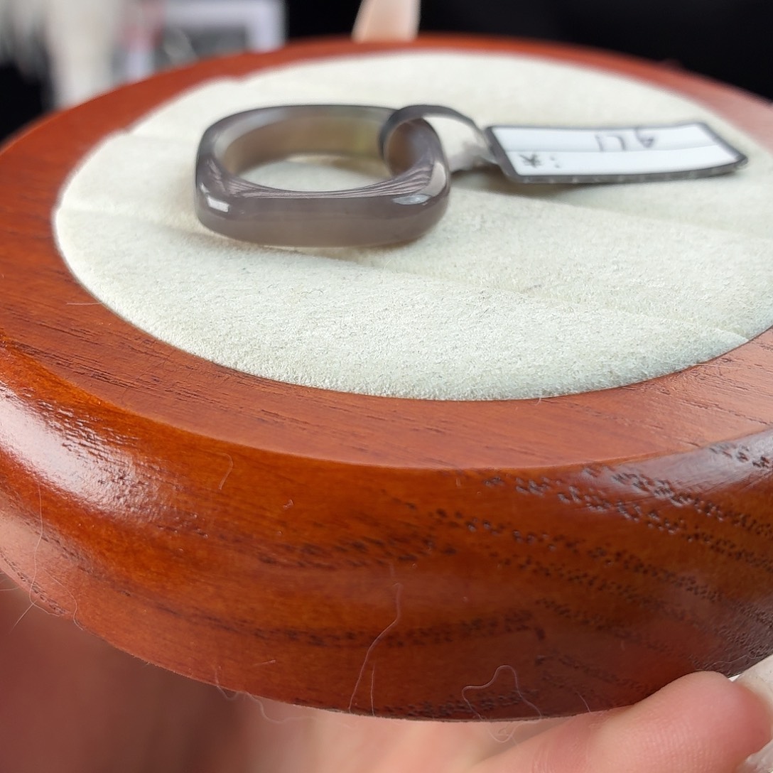 和田玉未镶嵌戒指r27烟紫方圆飘翠18.1