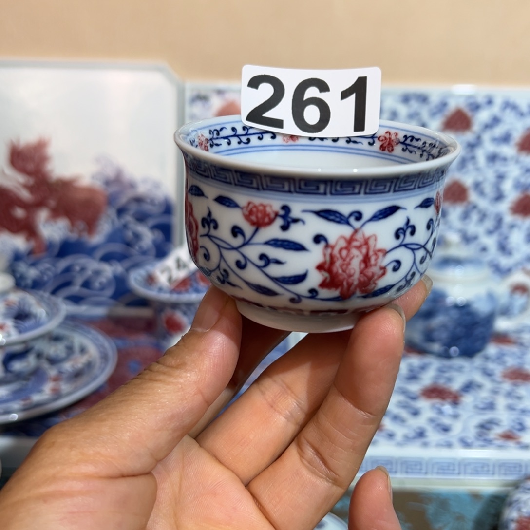 现代瓷青花釉里红工艺