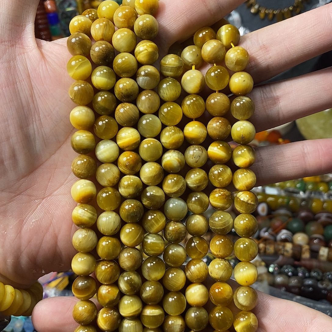 石英质玉未镶嵌，金虎眼10mm，