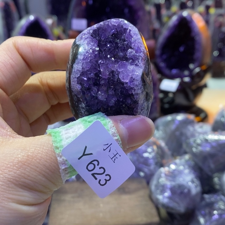 水晶摆件未镶嵌摆件