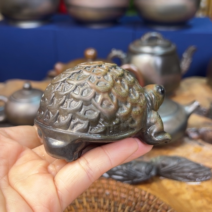 陶?**坏柴烧坭兴陶乌龟