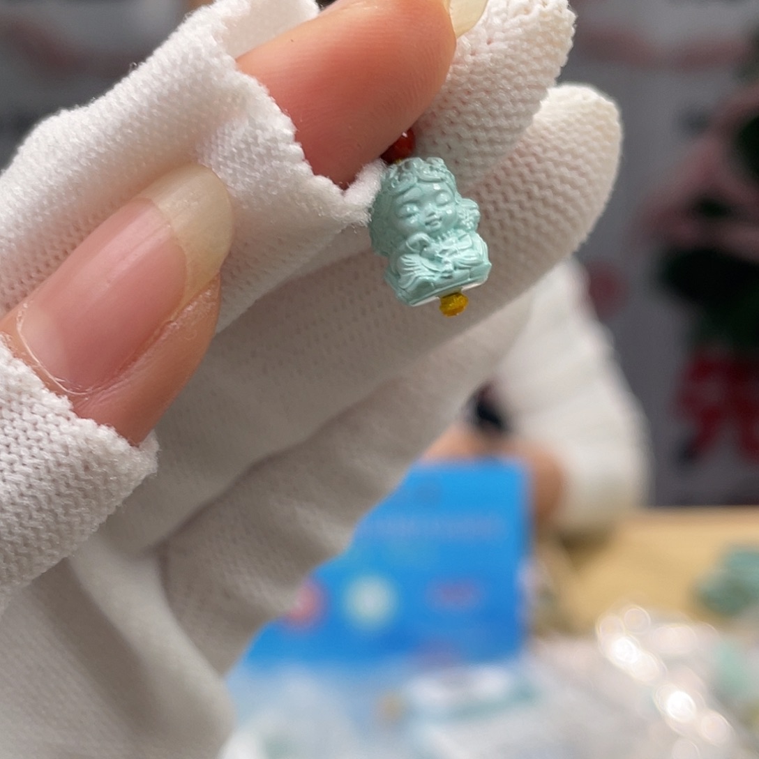 绿松石未镶嵌挂件