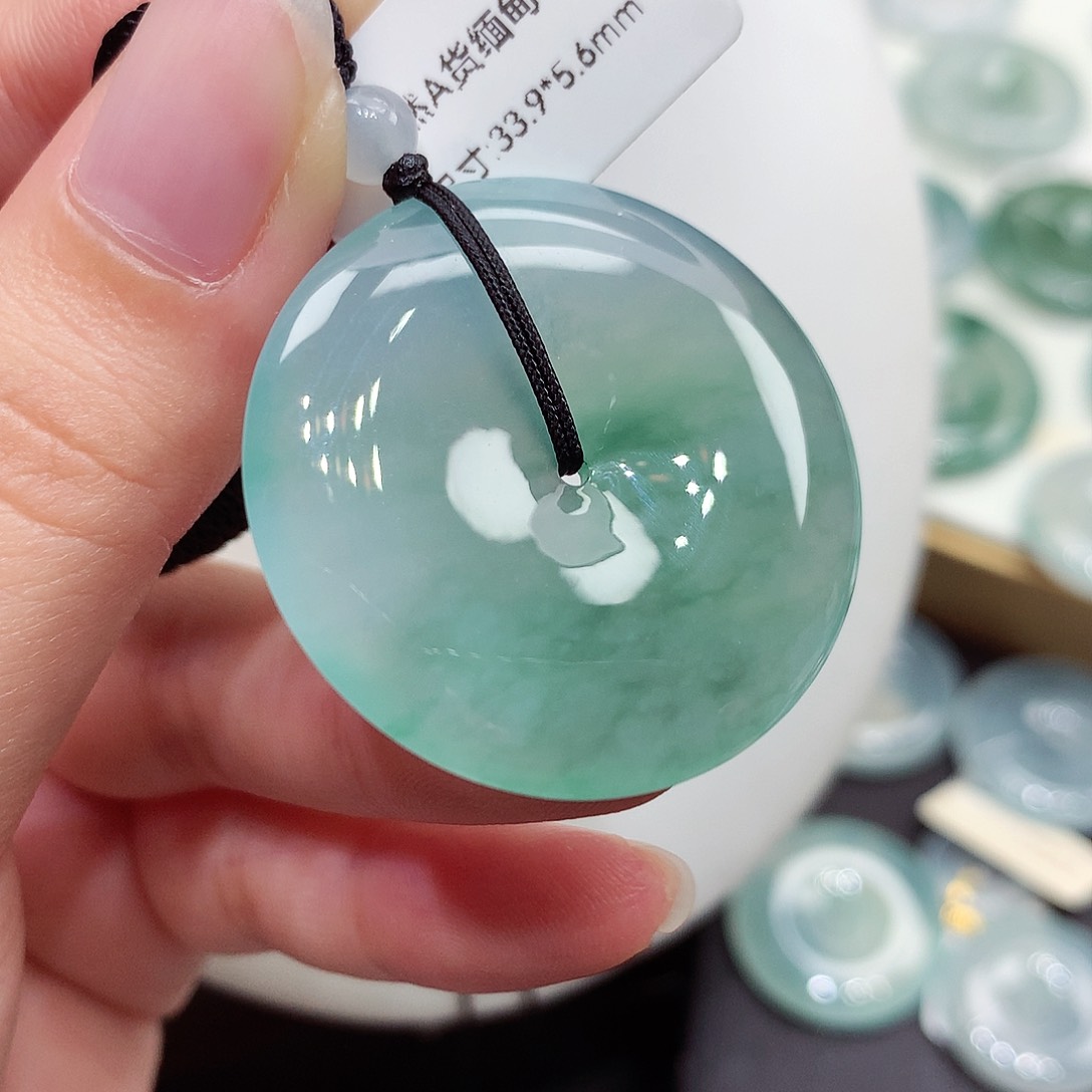 颈饰未镶嵌翡翠编号135，33.9/5.6