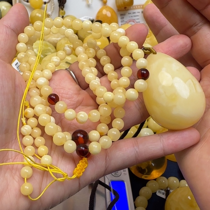 香***3蜜蜡未镶嵌颈饰天然蜜蜡