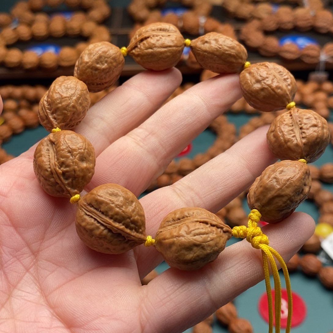 文玩核桃手串13尺寸小海豚