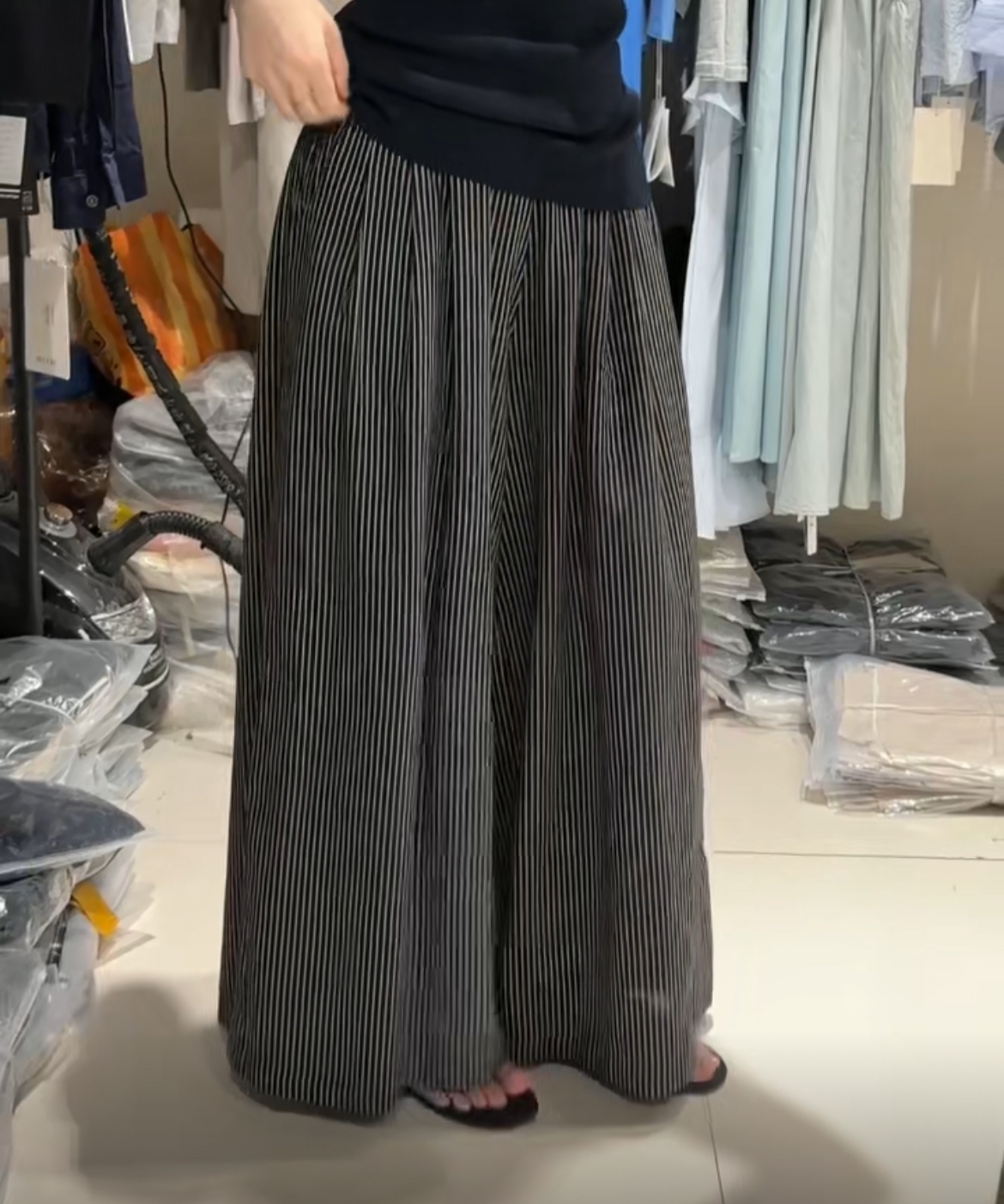 夏季新款条纹阔腿裤女宽松大摆裙裤慵懒气质休闲长裤