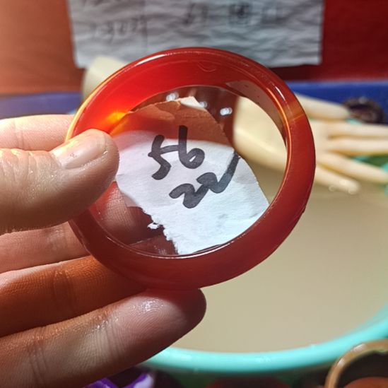 玛瑙/玉髓手镯未镶嵌