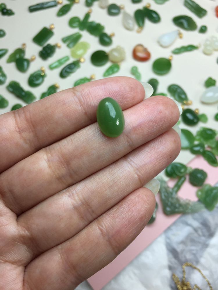 和田玉碧玉绿蛋面