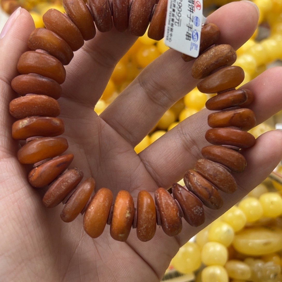 琥珀珠宝奇石未镶嵌