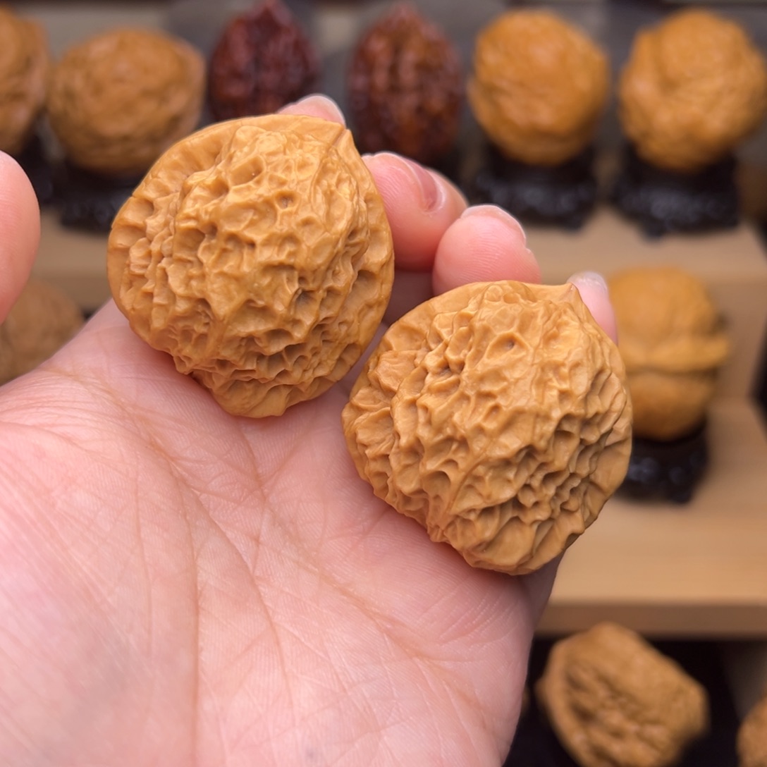 文玩核桃吊坠7z------38尺