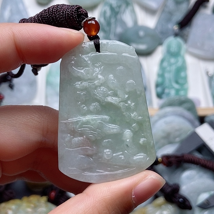 翡翠未镶嵌颈饰翡翠