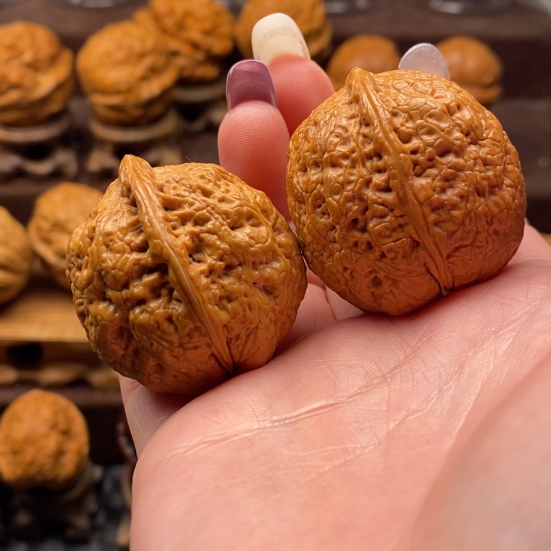 文玩核桃把件36高桩元宝