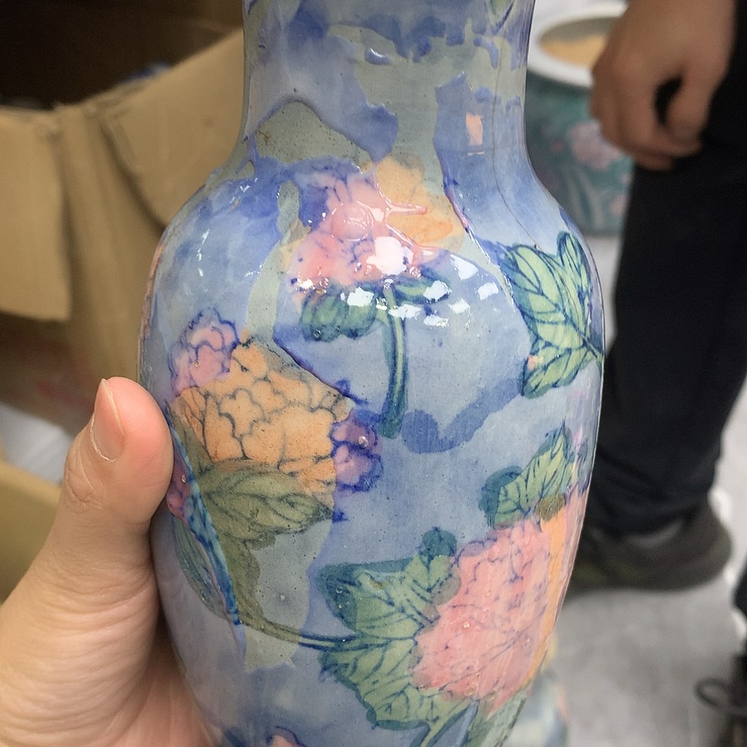 伊***洲瑕疵花瓶22222222222222