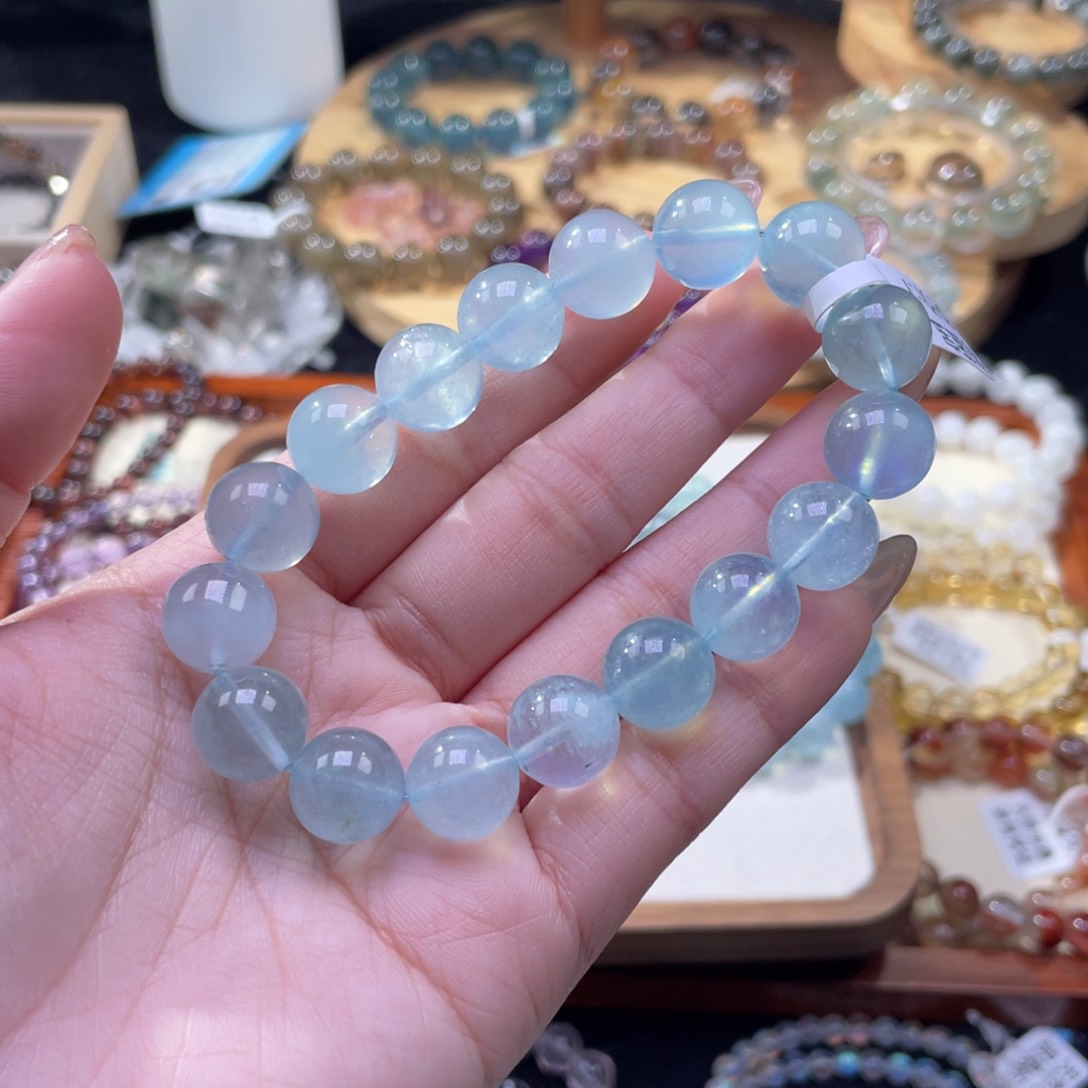 海蓝宝石手串未镶嵌茉**茶3