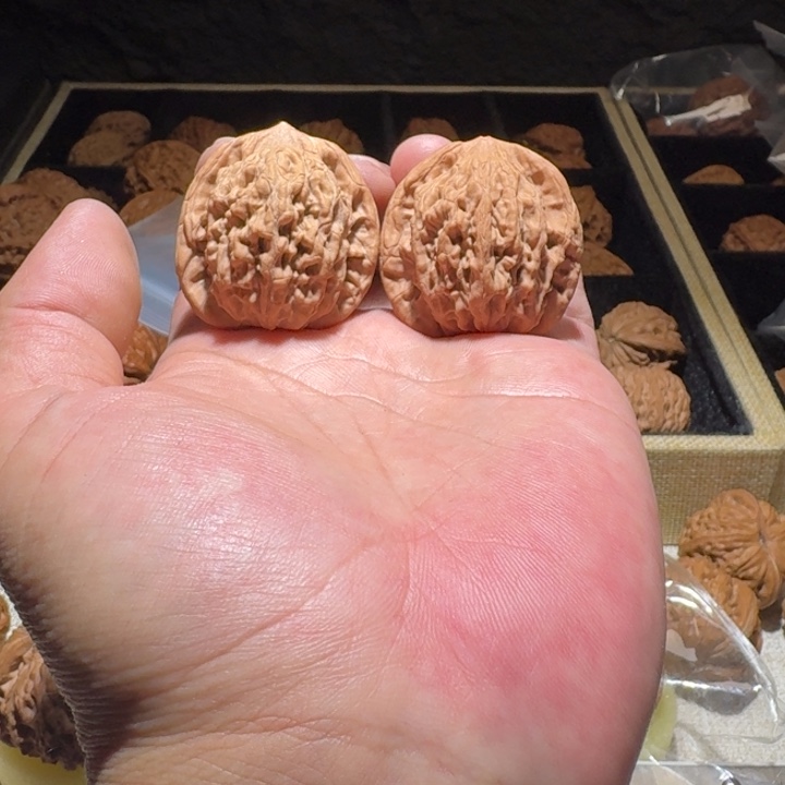 吊坠文玩核桃38虎头