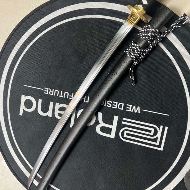 龙泉刀剑日式武士打刀高性能锰钢一体锻打户外把玩冷兵器未开刃