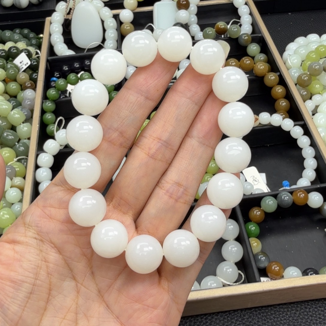 威***༗未镶嵌手链和田玉13mm