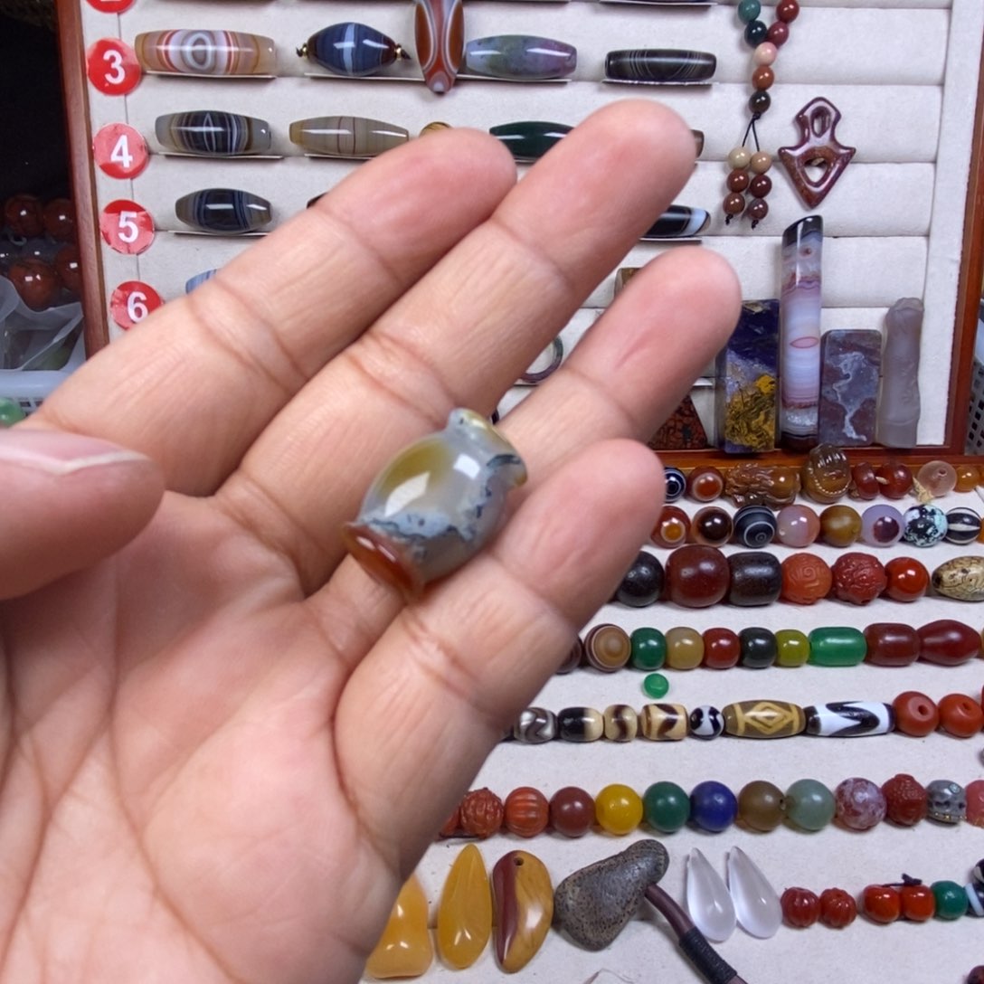 玛瑙/玉髓珠宝奇石未镶嵌