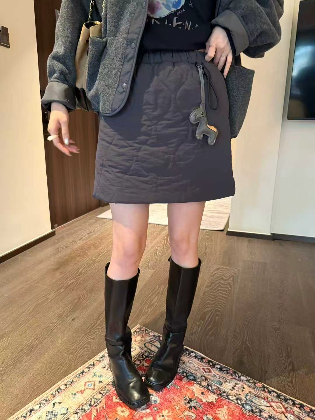 温柔瑶-蜜糖社冬季福利-韩系百搭A字半裙-6595