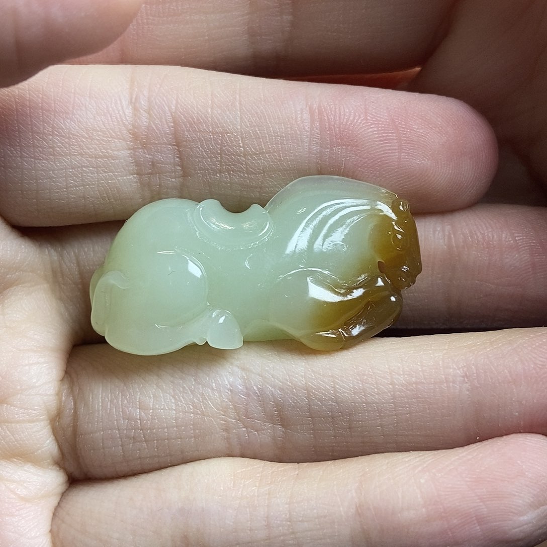 和田玉（糖玉）颈饰未镶嵌