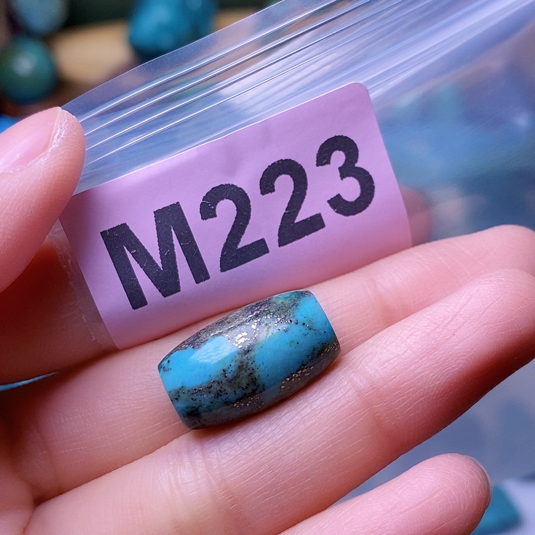 十堰原生态绿石头特色手工配饰