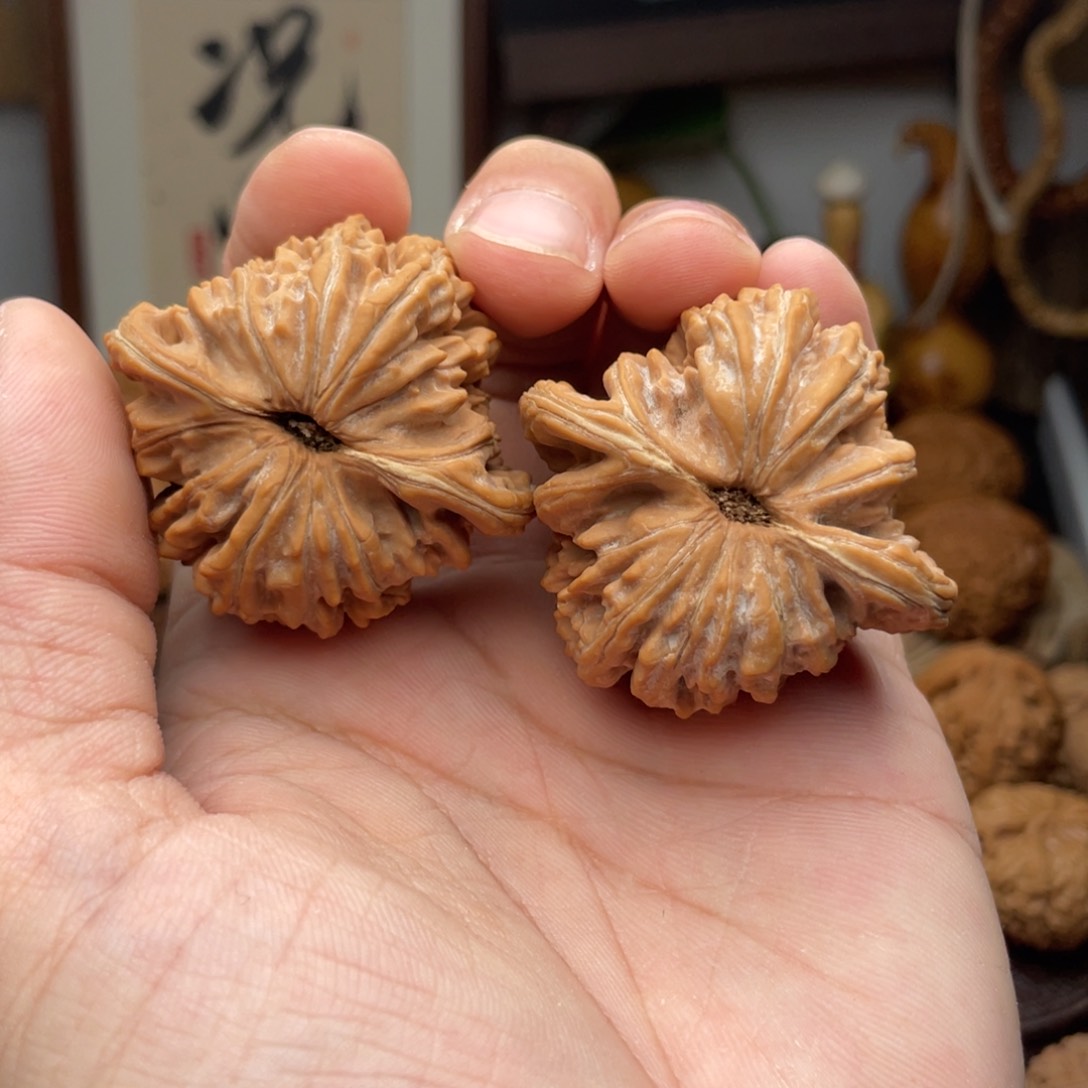 文玩核桃把件N*.平谷四座楼