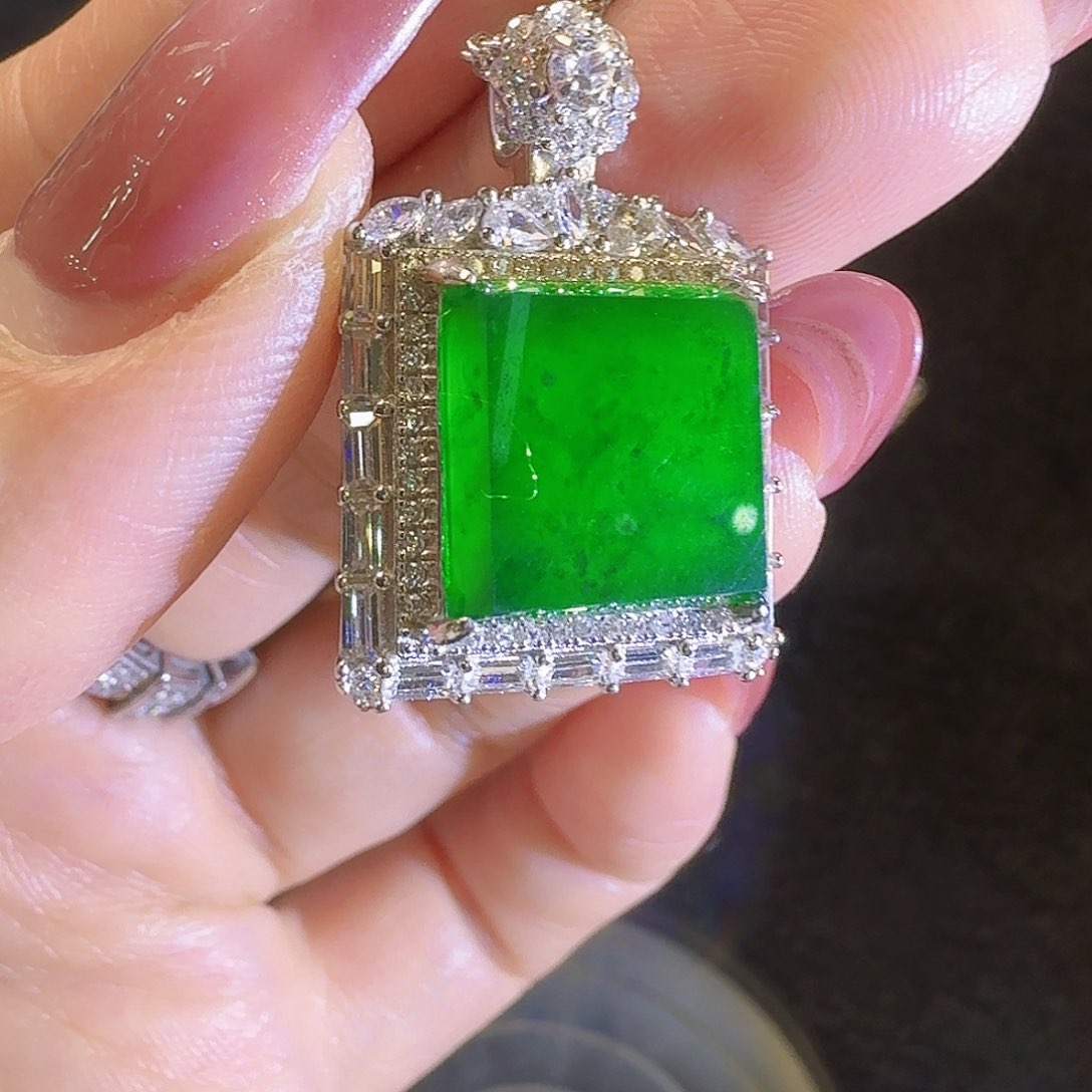 翡翠手镯未镶嵌天然翡A货挂件