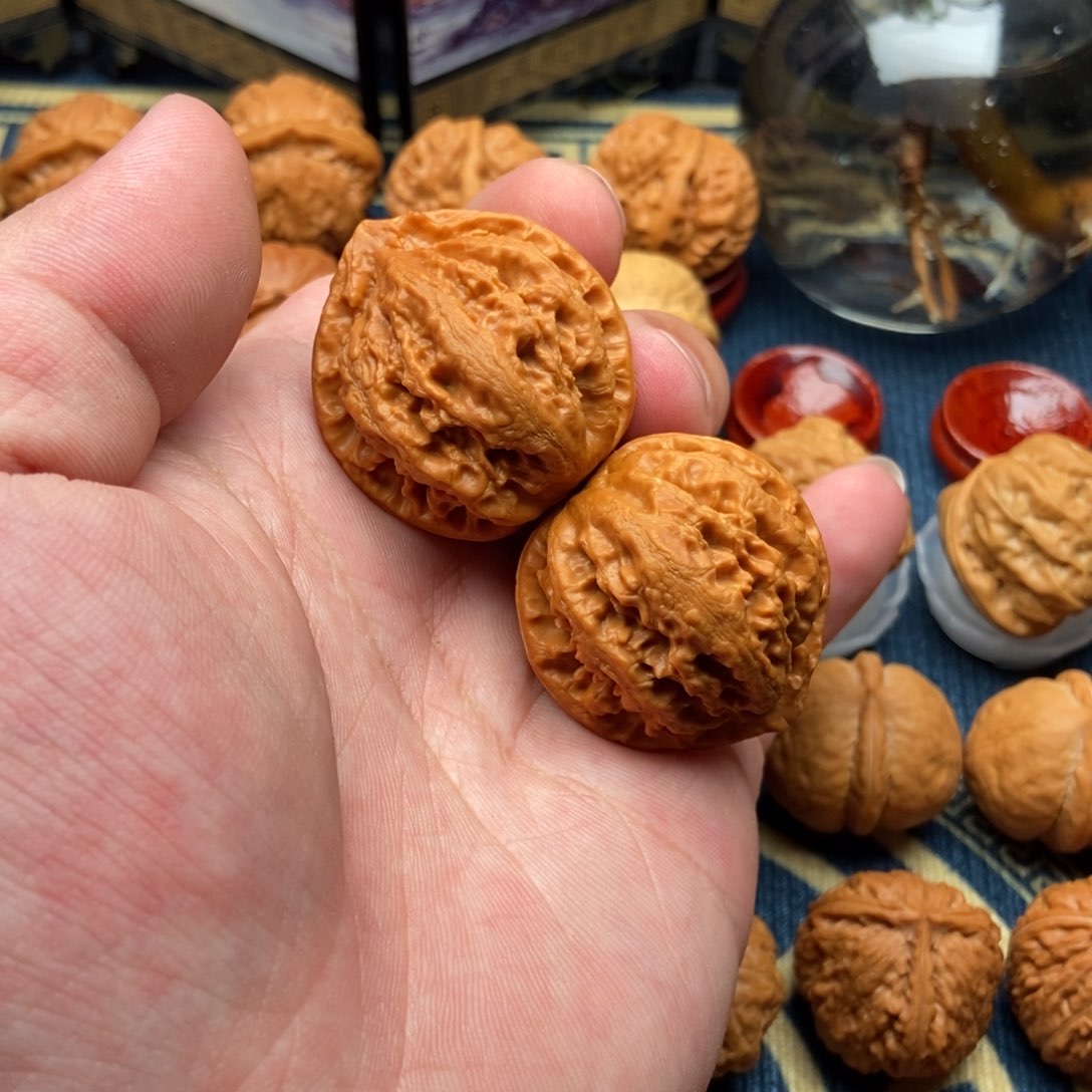 文玩核桃把件5***3至尊粗筋