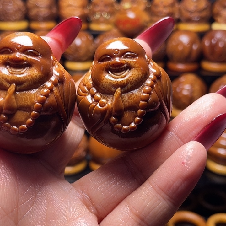 渐***石把件橄榄核橄榄雕刻