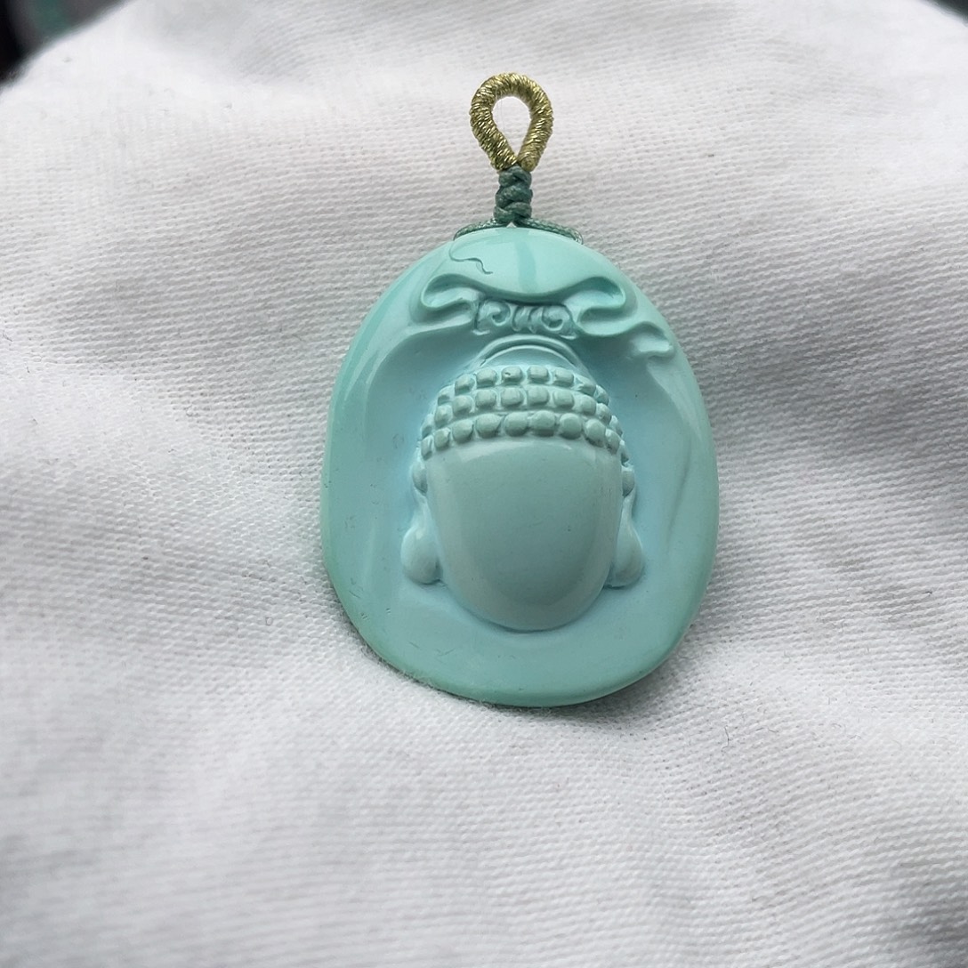 绿松石未镶嵌颈饰