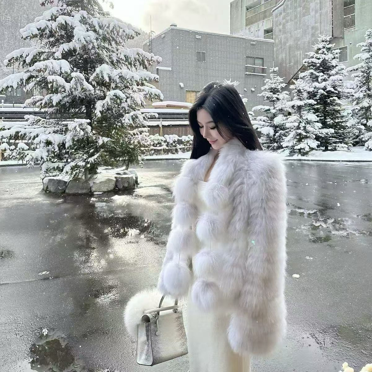 HGDF【贵妇女神】进口芬兰狐狸毛皮草外套女洋气网红短冬