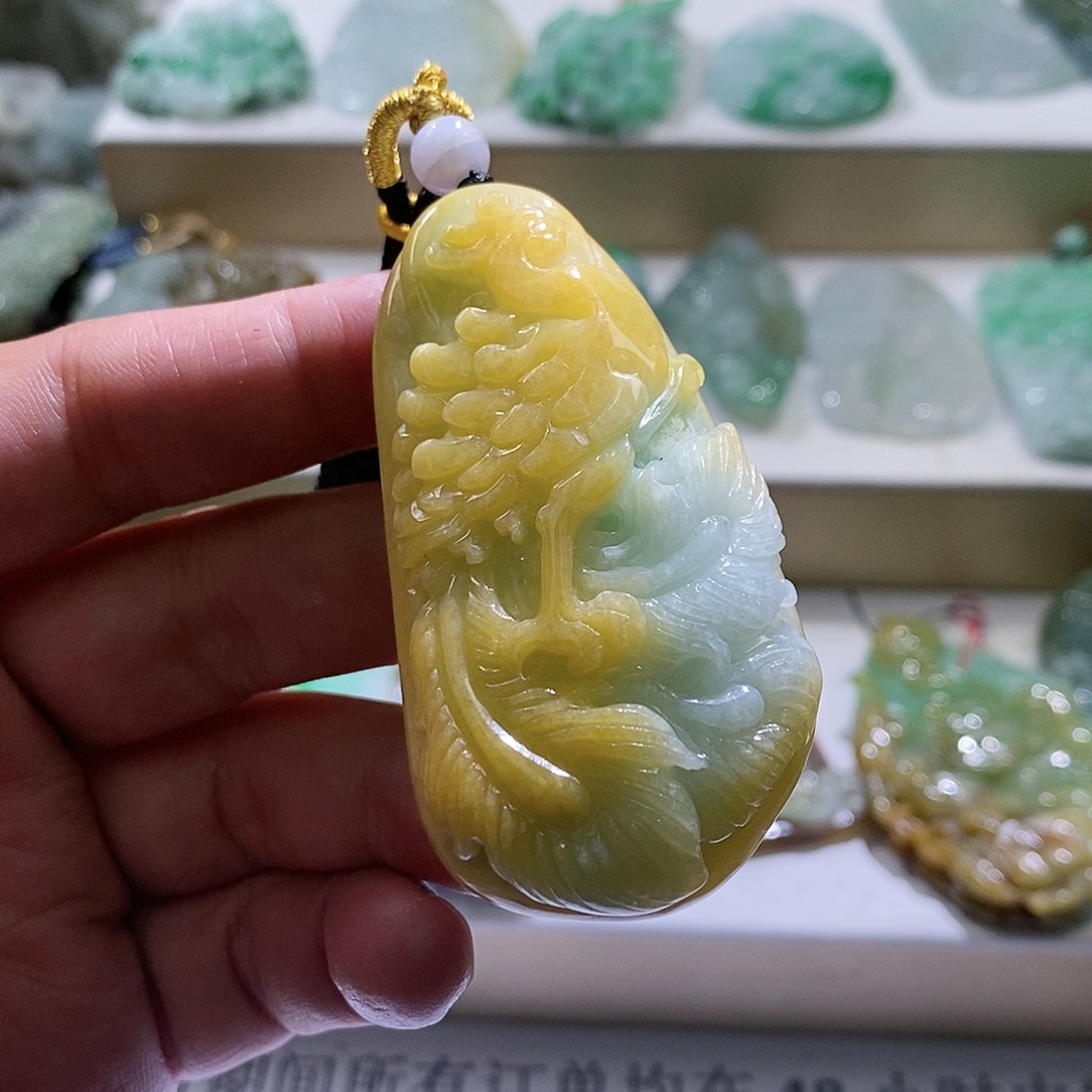 【闪购商品】翡翠颈饰未镶嵌凤凰