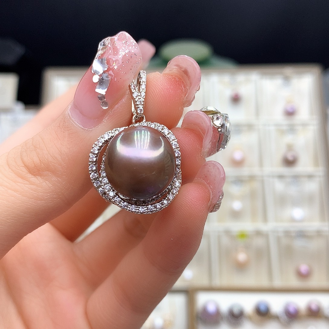 淡水珍珠颈饰合金