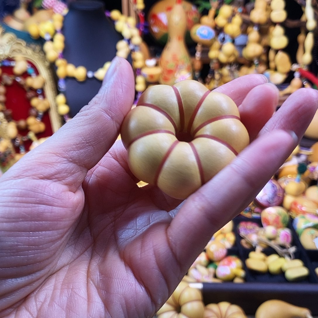 啦***啦大叶紫檀（黑酸枝木类）