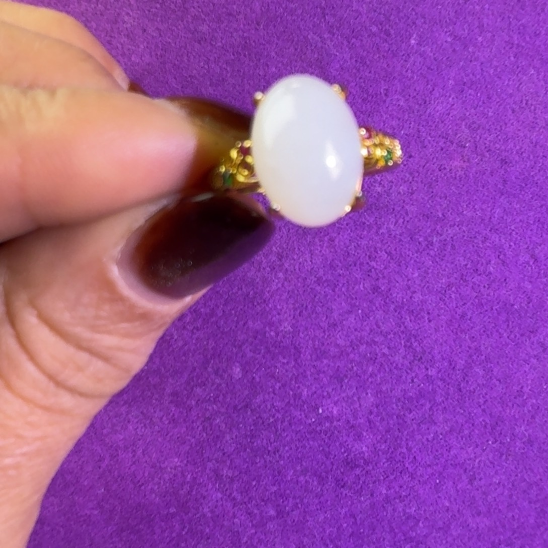 骨***活和田玉未镶嵌戒指