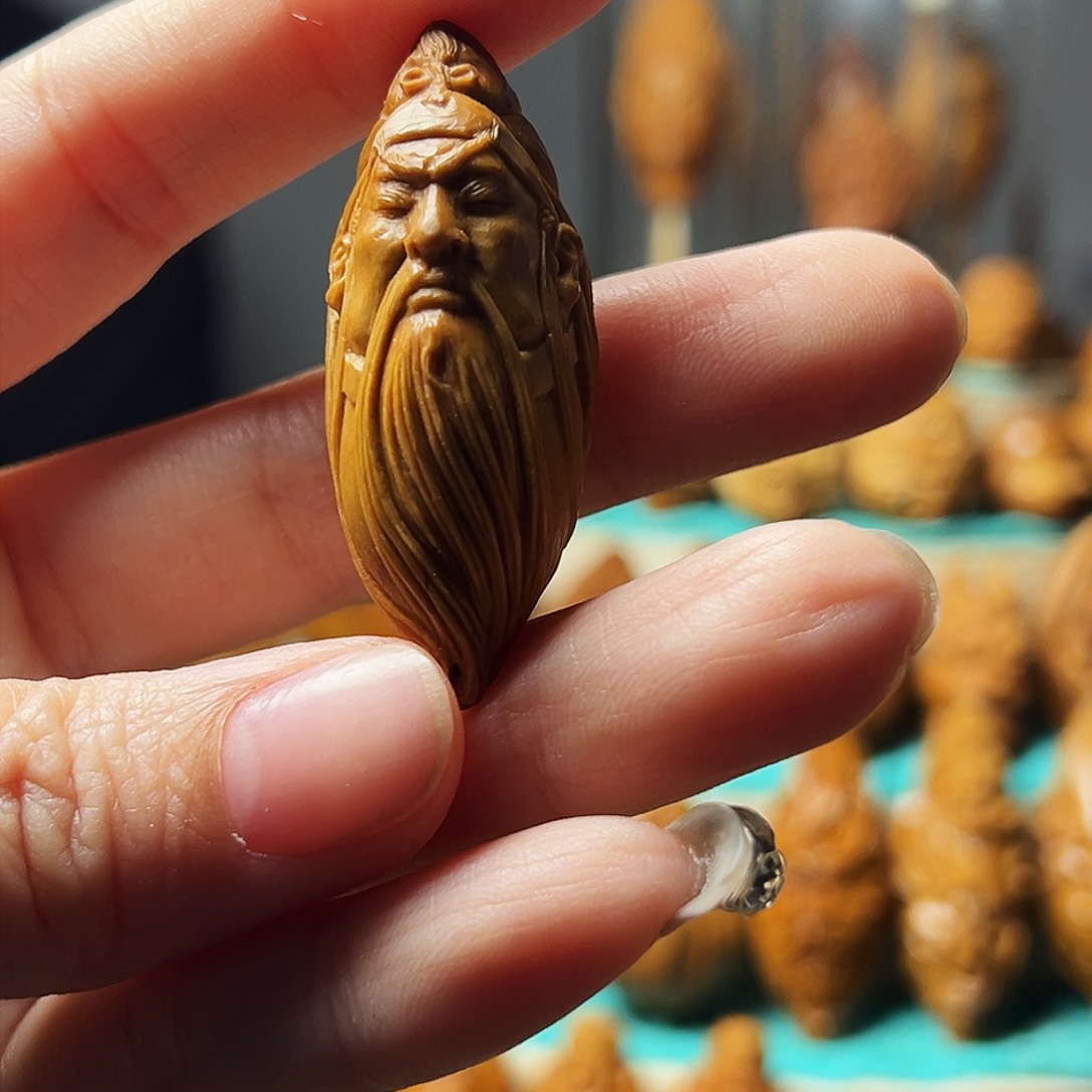 橄榄核手串/手链?***?关羽头像单颗