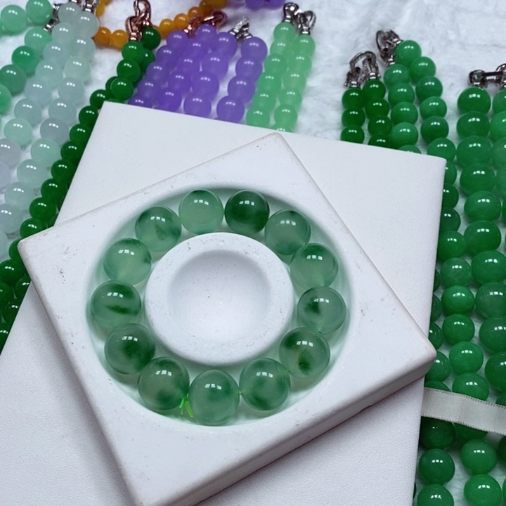 漂绿卡15+。   13颗