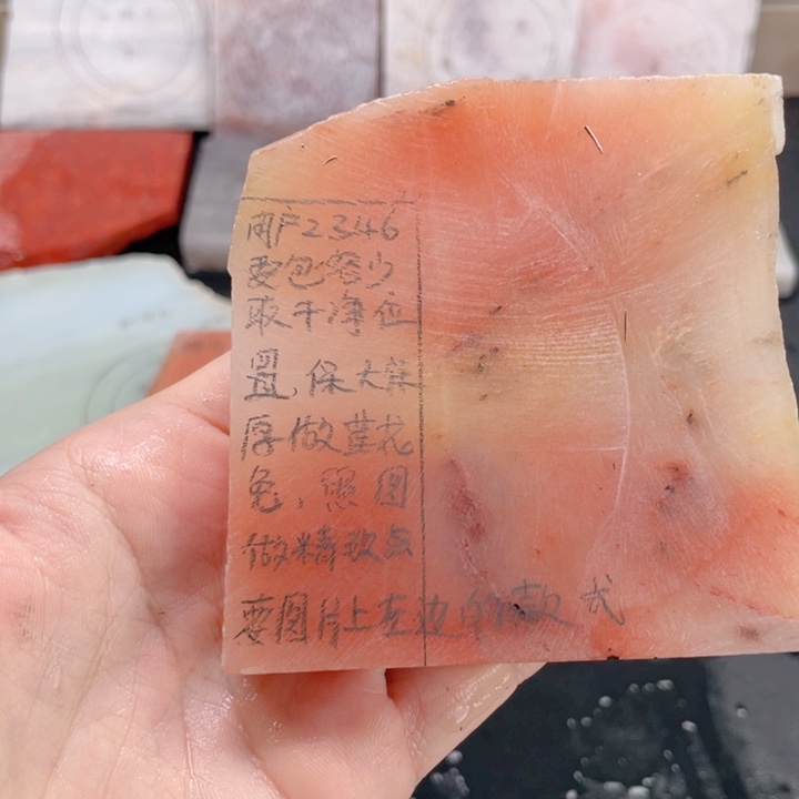 用***5石英质玉未镶嵌颈饰定制