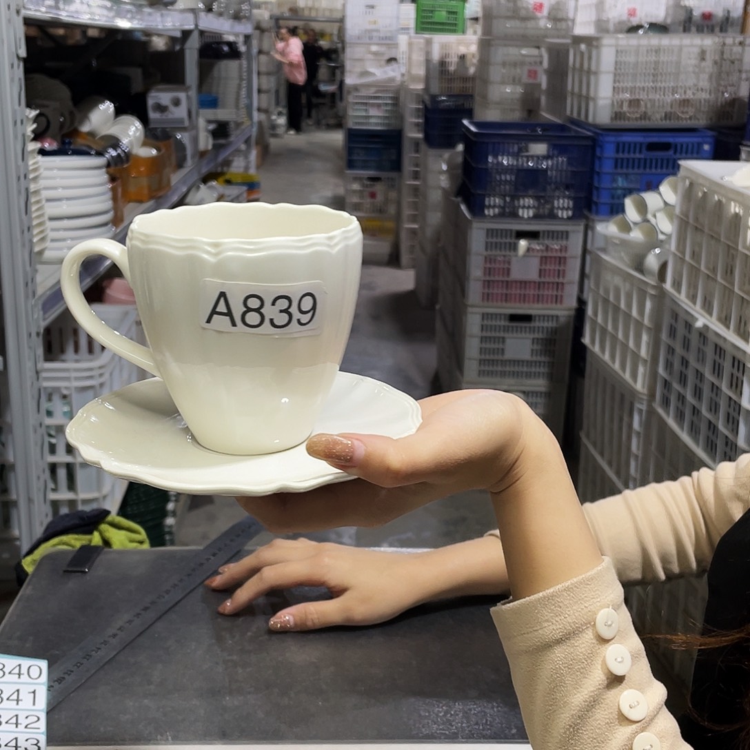 瓷片839              4杯4碟