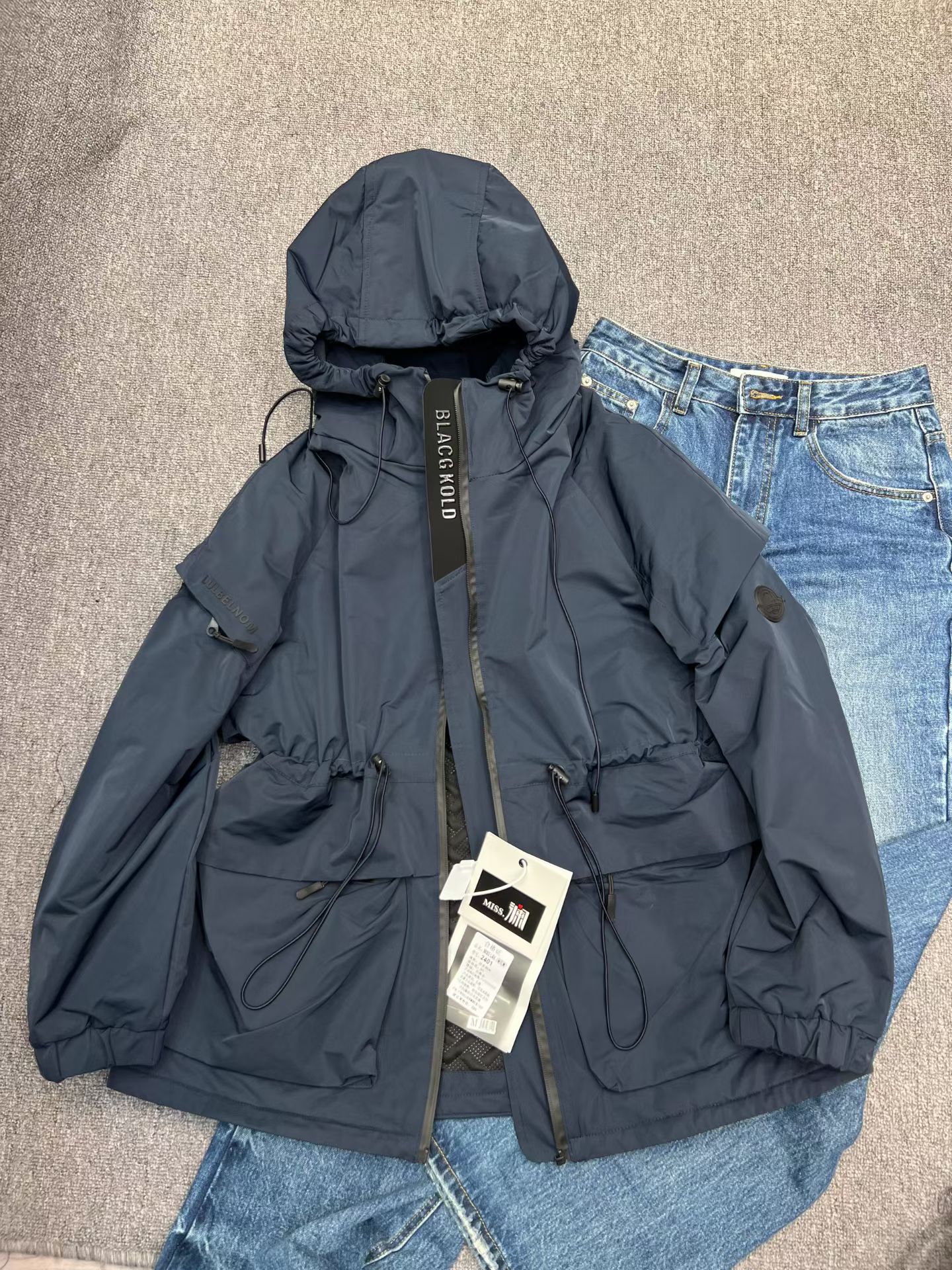 【秋冬新款】新款假落肩字母抽绳抽腰中长款大兜加棉外套女上衣