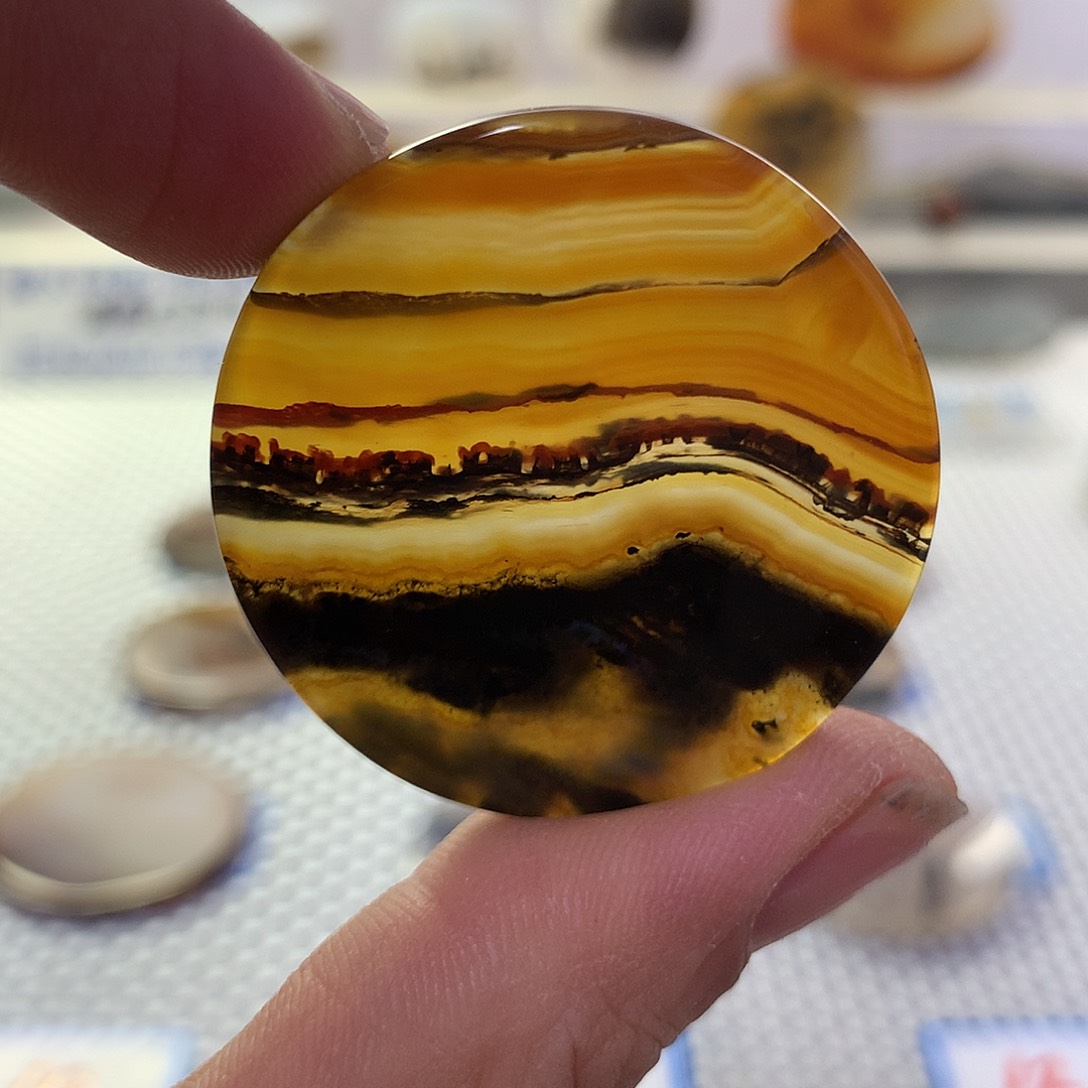 玛瑙/玉髓颈饰未镶嵌