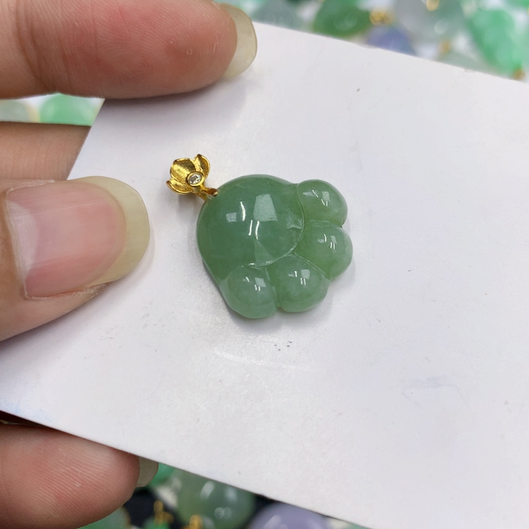 颈饰未镶嵌翡翠翡翠