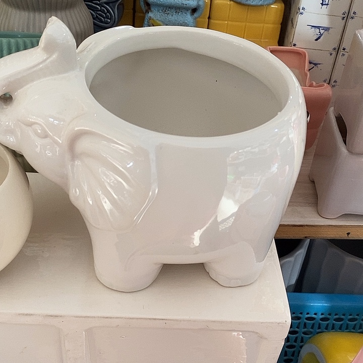 陶瓷花盆有孔 瑕疵介意勿拍 